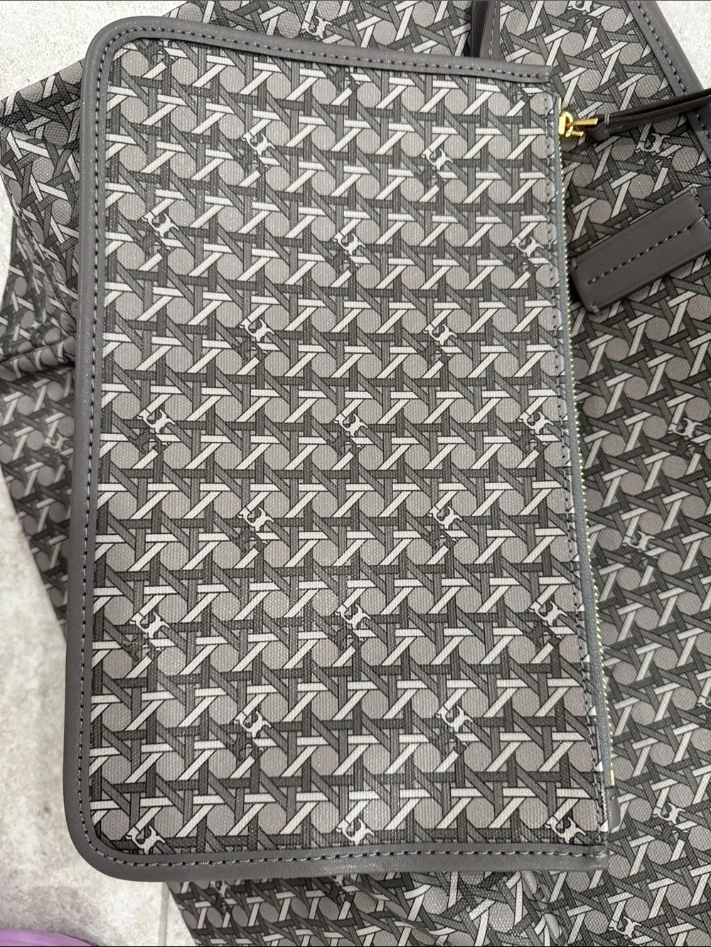 Tory Burch tory burch